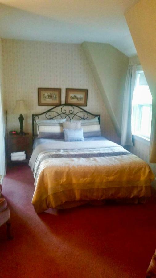 Old Corner Inn Manchester-by-The-Sea Экстерьер фото